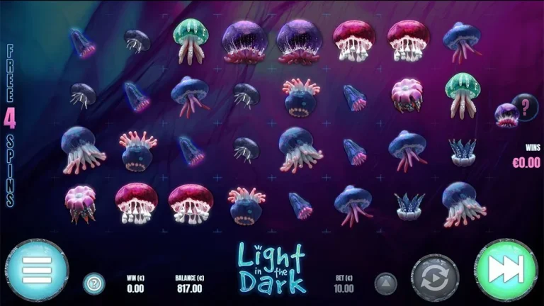 Gameplay of Light in the Dark from Air Dice.