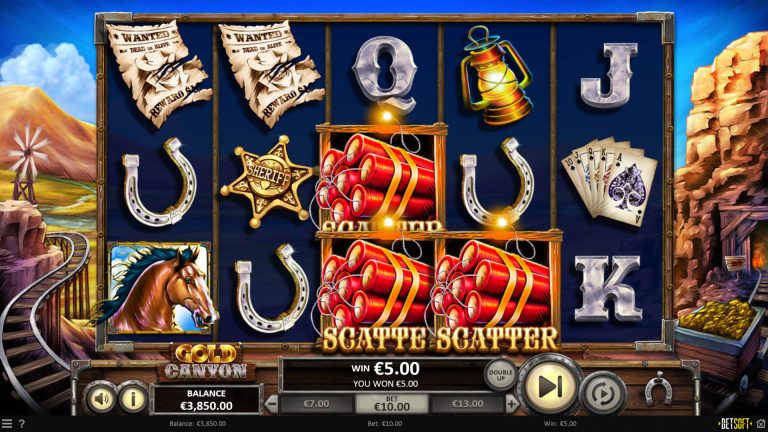 Gameplay of Gold Canyon from Betsoft.